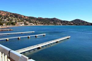 050- Agay